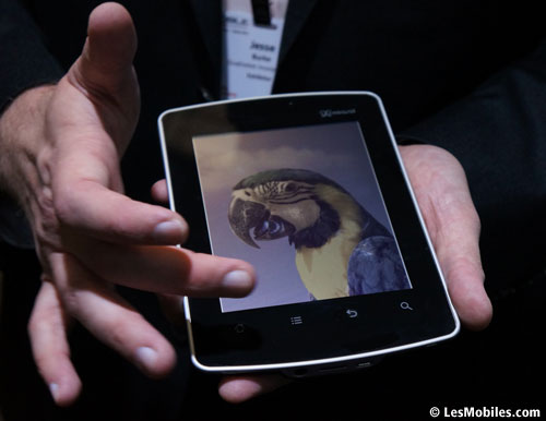 qualcomm mirasol ereader smartphones livres électroniques