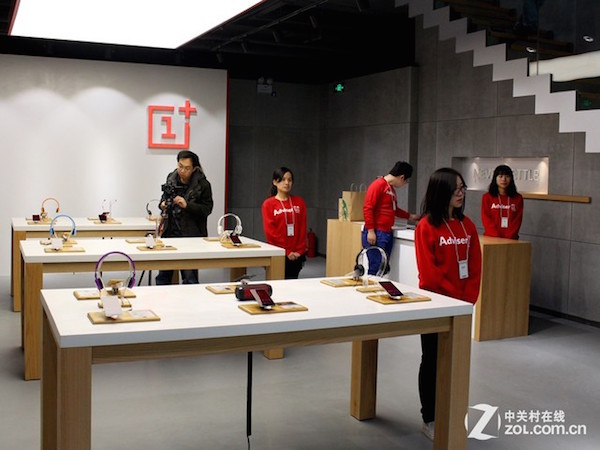 OnePlus ouvre sa première boutique physique à Beijing