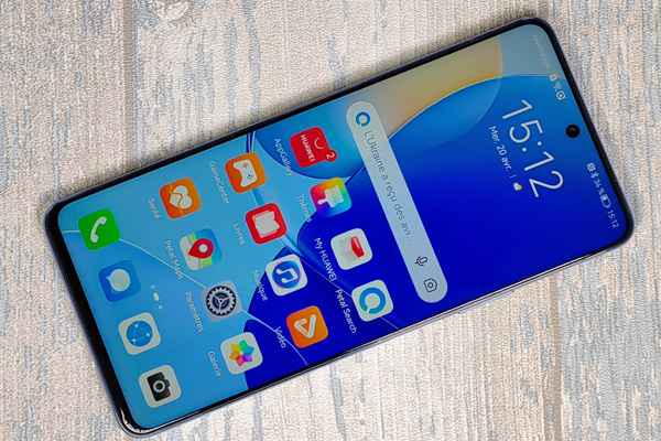 Ecran du Huawei Nova 9 SE