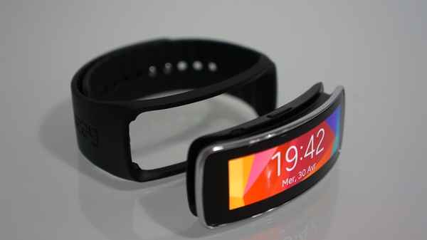 Samsung Gear Fit : boîtier + bracelet