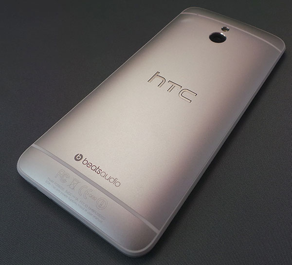 HTC One mini : dos