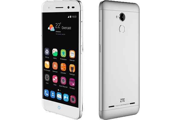 ZTE Blade A2 : ZTE s’attaque au Blue Charm Metal