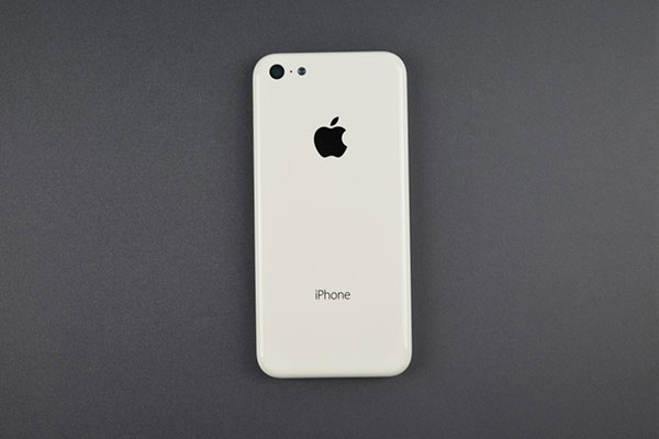 iPhone 5C : une cinquantaine de nouvelles photos très nettes font surface, mais…