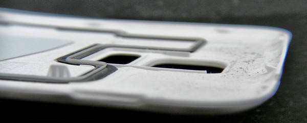 Samsung Galaxy S5 : cache batterie