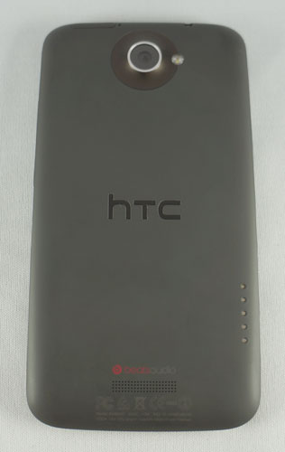 HTC One X : vue de dos