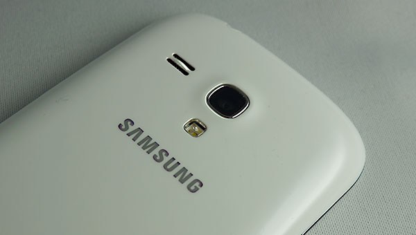 Samsung Galaxy S3 mini : capteur photo