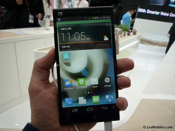 ZTE présente le Grand Memo II : une phablette de 6 pouces sous Android 4.4 KitKat (MWC 2014)