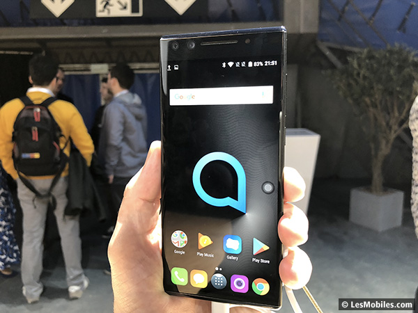 Alcatel 5 : le « flagship » milieu de gamme est officiel (MWC 2018)