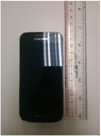 Samsung Galaxy S4 Mini : des photos de l'Android sous toutes ses coutures