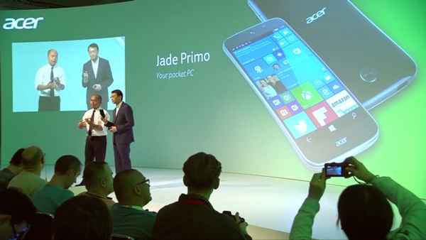 Acer Jade Primo : smartphone ou PC, il peut presque tout faire avec Windows 10 ! (IFA 2015)