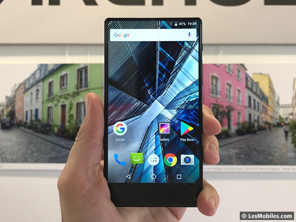 Archos inaugure une nouvelle gamme avec le Sense 55s et le Sense 50x