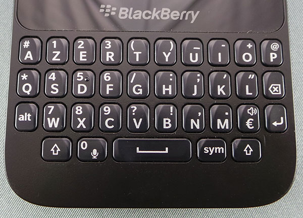 BlackBerry Q5 : le clavier azerty physique
