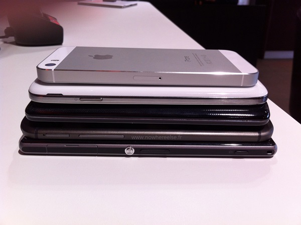 HTC One (M8) et flagships 2013