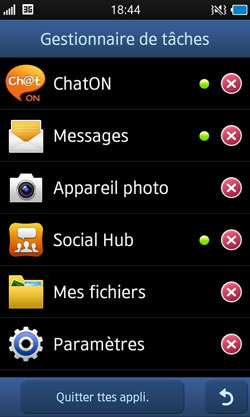 Test Samsung Galaxy Wave 3 processeur 1,4 GHz dos coulissant écran super amoled 4 pouces 5 mégapixels Bada 2.0 Live Panel Samsung Apps