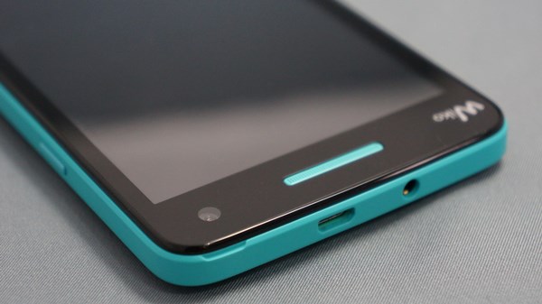 Wiko Rainbow : encoche