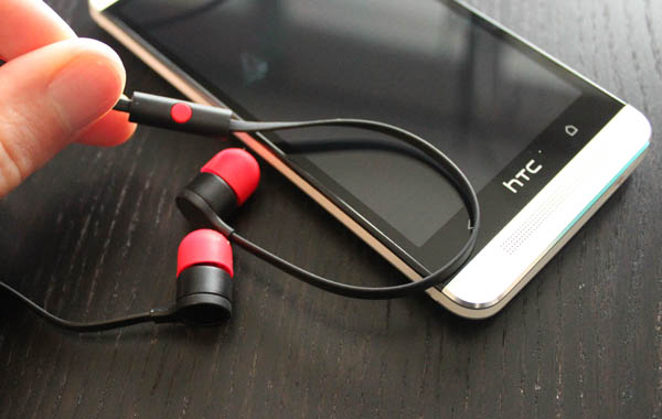 HTC One : écouteurs