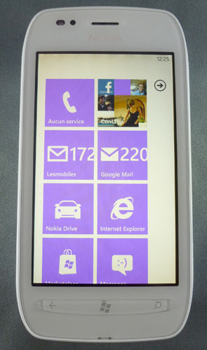 Nokia Lumia 710 : face avant