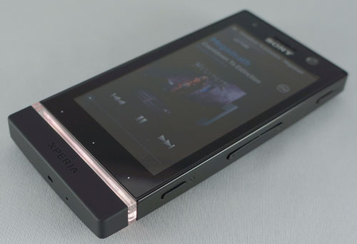 test Sony Xperia U : design