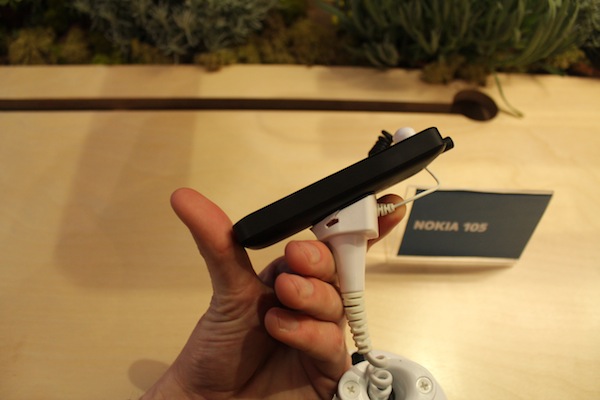 Nokia 105
