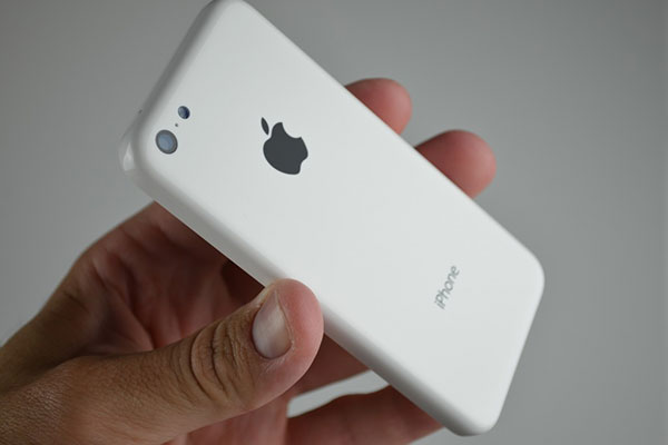 iPhone 5S / 5C : vers une commercialisation le 20 septembre ?