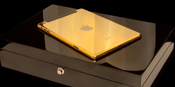 Les iPad Air et iPad mini avec écran Retina couverts d'or pour quelques milliers d'euros