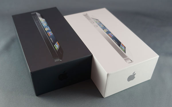 Test iPhone 5 : comparatif taille avec l'iPhone 4S