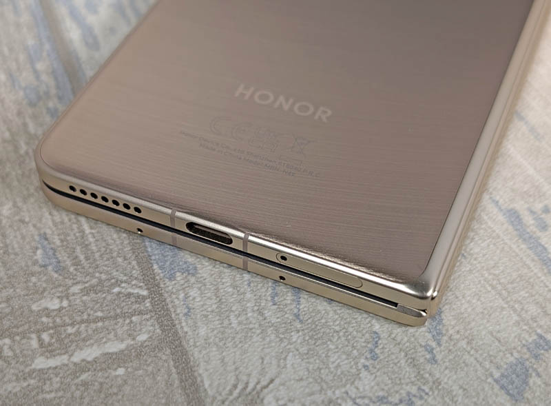Honor Magic V5