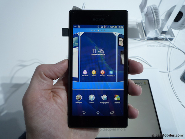 Sony renouvelle son milieu de gamme avec le Xperia M2 (MWC 2014)