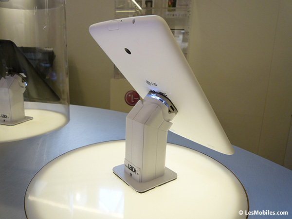 LG G Pad 8.0 : arrière