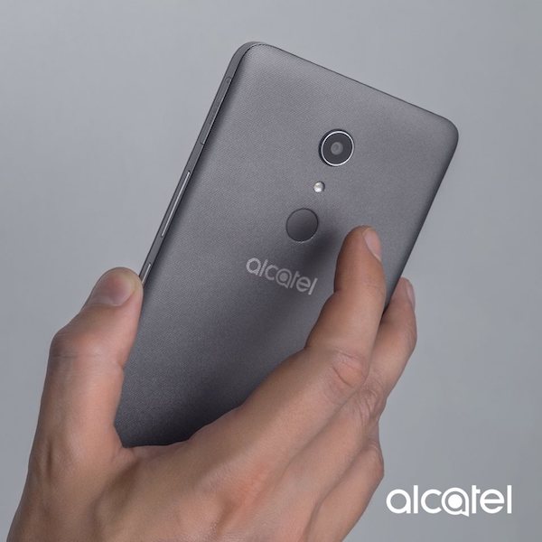 Alcatel présente une nouvelle phablette A3 XL