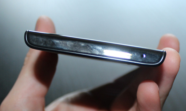 Huawei Ascend P2 : tranche supérieure