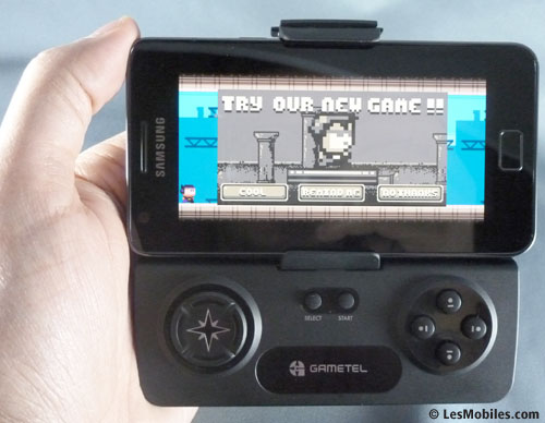 Test Gametel manette Bluetooth iPhone et les Android véritable console portable