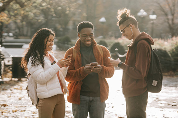 Top 3 des forfaits mobiles 100Go à moins de 9€ 