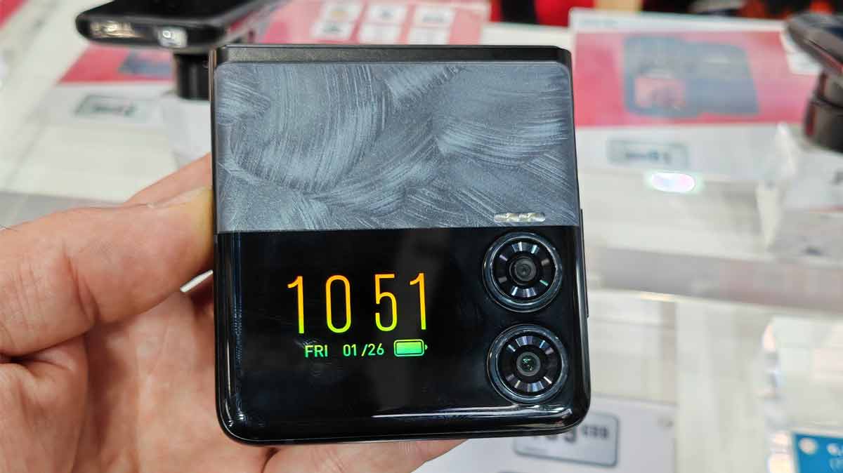 MWC 2024 : Energizer Ultimate U660S, le smartphone pliant format clapet à moins de 500 €