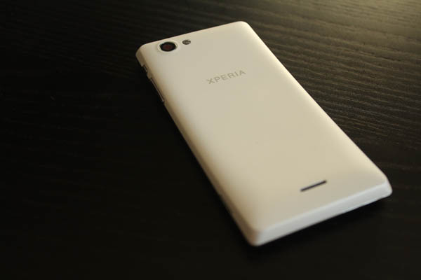 Sony Xperia J : dos