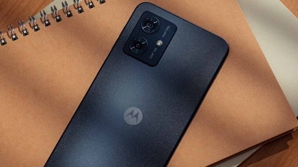 Motorola lance le Moto g54 5G pour des débits rapides avec un grand écran