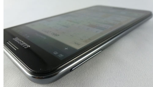 Samsung Galaxy Note test mi-tablette mi-smartphone écran tactile super amoled 5,3 pouces stylet s pen