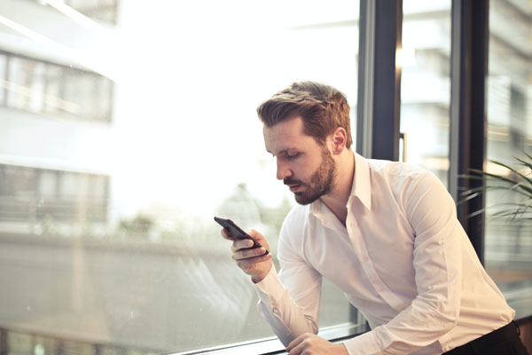 Voici 4 forfaits mobiles vraiment pas chers à 7€ seulement sur les réseaux Bouygues Telecom et SFR