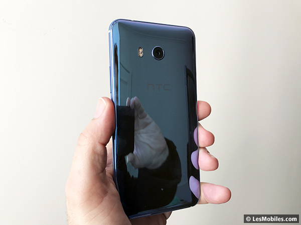 HTC U11 Plus : sa fiche technique révélée par les benchmarks ?