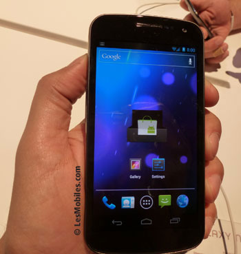 Samsung Galaxy Nexus Android 4.0 Ice Cream sandwich prise en main avant première