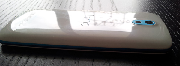 HTC Desire 500 : côté 2