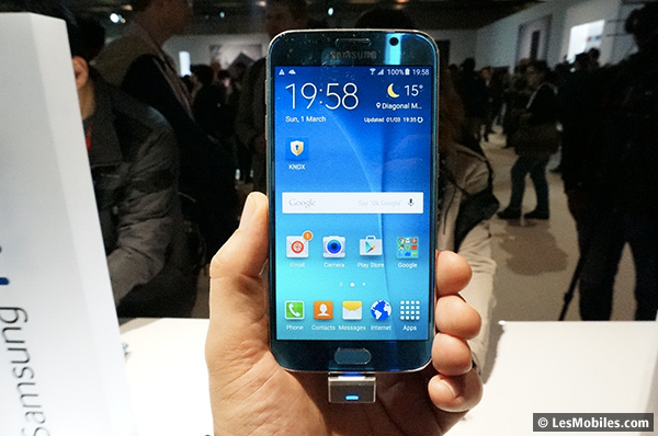 Samsung Galaxy S6 et S6 Edge : un vrai rival pour l'iPhone, même dans son prix (MWC 2015)