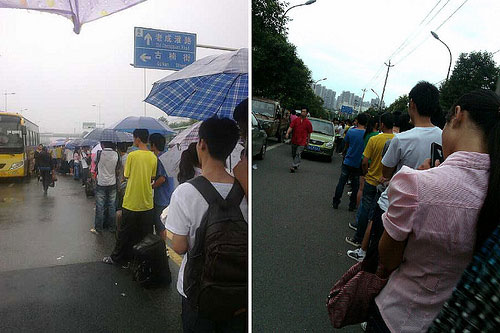 file d'attente devant l'usine Foxconn de Chengdu, pour le début de la production de l'iPhone 5 et de l'iPad Mini