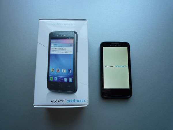 Alcatel One Touch M?Pop : boite