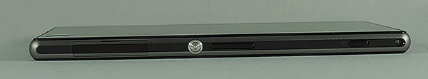Sony Xperia Z1 : côté droit