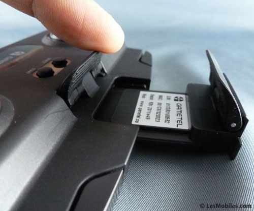 Test Gametel manette Bluetooth iPhone et les Android véritable console portable