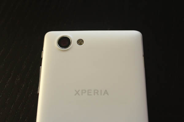 Sony Xperia J : capteur photo