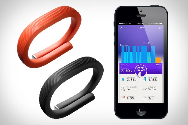 Jawbone UP24 : le bracelet évolue et prend en charge le Bluetooth 4.0