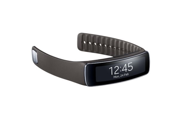 Samsung Gear Fit : une réponse au Lifeband Touch de LG ? (MWC 2014)