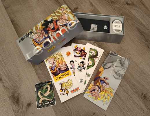 Realme GT Neo 3T Dragon Ball Edition BOX détails